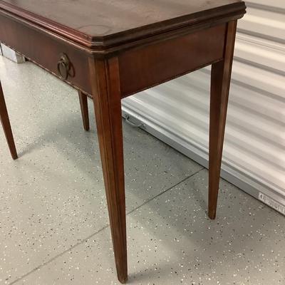 Wooden Card Table with original hardware 31