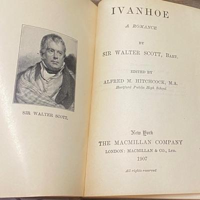Vintage Novel Set