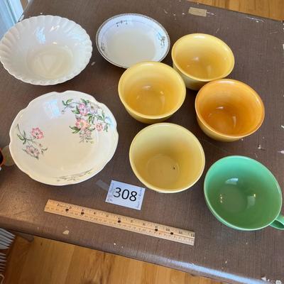 8 Misc Bowls