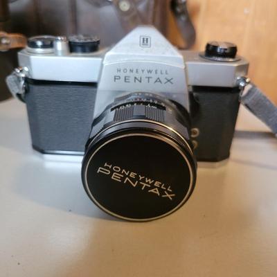 Pentax 35mm Camera Bodies, Lenses and Accessories (M-DW)