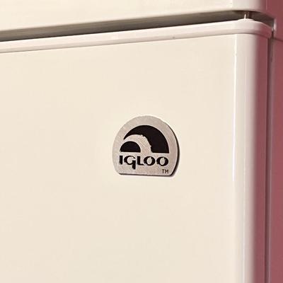 IGLOO ~ Household Refrigerator ~ *Read Details