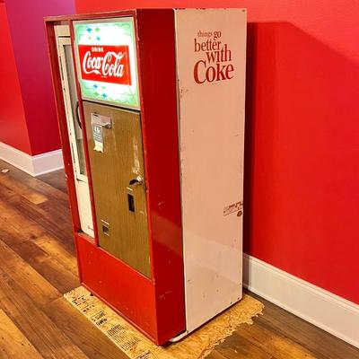VENDO ~ Coca-Cola ~ Vtg Vending Machine