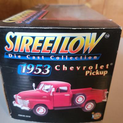 Chevy and GMC Die Cast Trucks (M-DW)