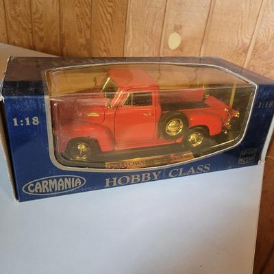 Chevy and GMC Die Cast Trucks (M-DW)