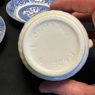 Blue Willow China & More (M-RG)