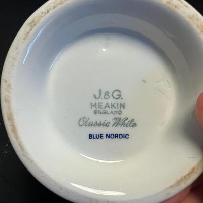 Blue Willow China & More (M-RG)