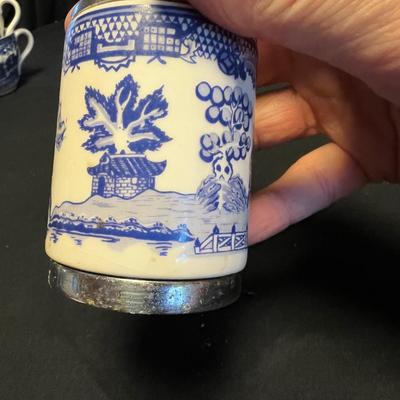 Blue Willow China & More (M-RG)