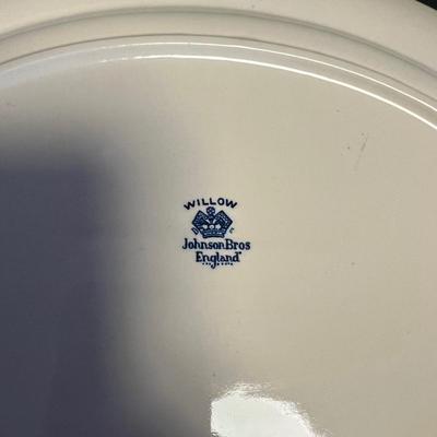 Blue Willow China & More (M-RG)