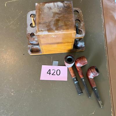 Lot of Pipes & pipe racks