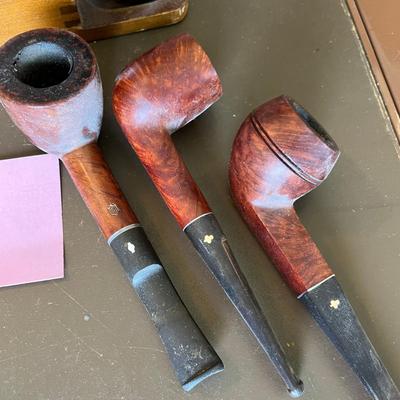 Lot of Pipes & pipe racks
