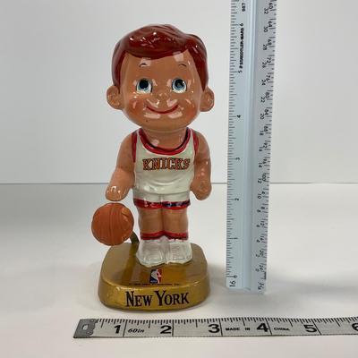 -16- SPORTS | 1960â€™s New York Knicks Lil Dribblers Bobblehead