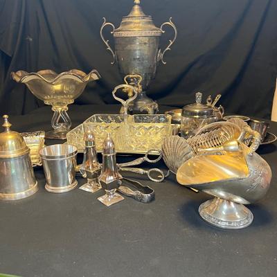 Silver Tea Urn & More Fine Dining Tableware (M-RG)