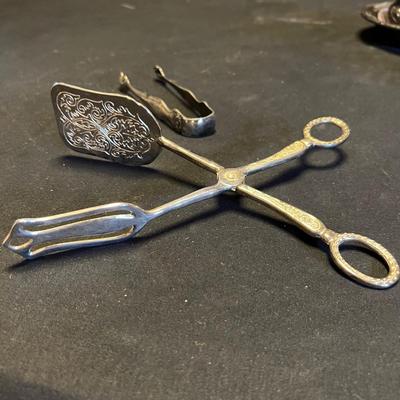 Silver Tea Urn & More Fine Dining Tableware (M-RG)