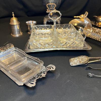 Silver Tea Urn & More Fine Dining Tableware (M-RG)