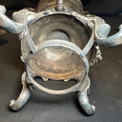 Silver Tea Urn & More Fine Dining Tableware (M-RG)