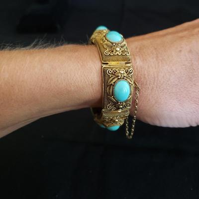 Sterling Silver and Gold Vintage Jewelry  (GR-KD)