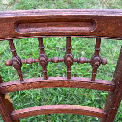 Cane Seat Wood Chairs (OB1-RG)