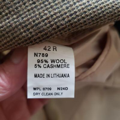 North Face, Tommy Hilfiger & More Menâ€™s M-L Shirts, Sweaters Plus Pants (B3-KD)