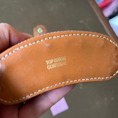 Leather pouch flask