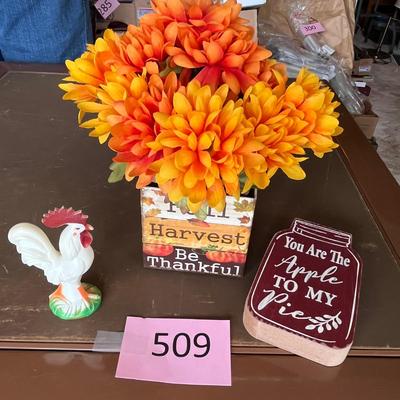 Lot of decor