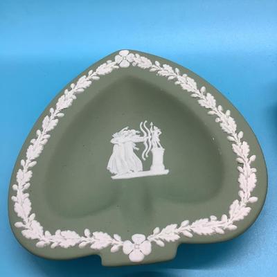 FULL HOUSE of Wedgewood in green-spade, club, heart, and diamond