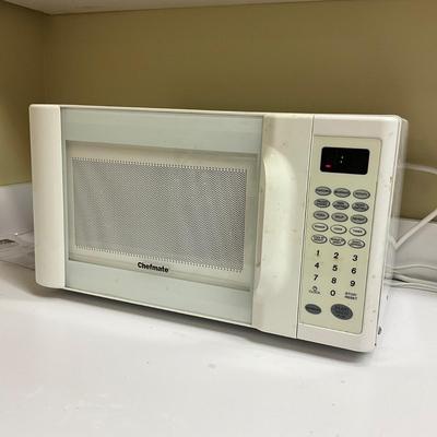 003 Chef Mate Microwave