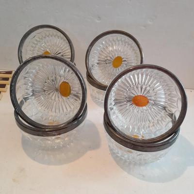 Eight Leonard Italy Genuine Crystal and silver plate bowls