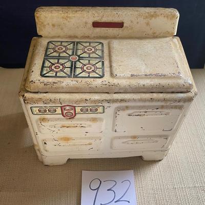 Vintage Marx Tin Kitchen Stove