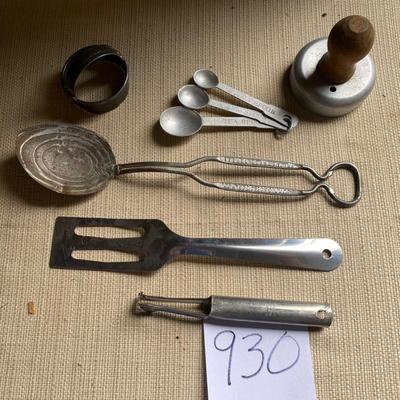 Vintage Kitchen Lot