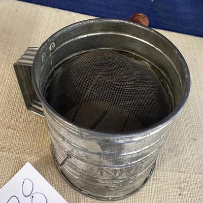 Vintage McLaughlin Sifter