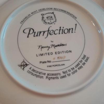 Six Franklin Mint Heirloom Numbered Limited Edition Persian cat plates with COA's