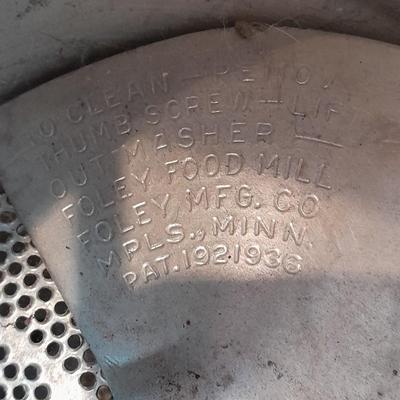 Complete Vintage MIRRO-MATIC Aluminum 4 Qt Pressure Cooker with wood handled Foley Food mill