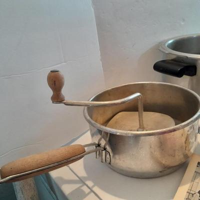 Complete Vintage MIRRO-MATIC Aluminum 4 Qt Pressure Cooker with wood handled Foley Food mill