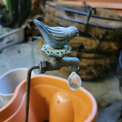 Pots and Planters (G-DW)