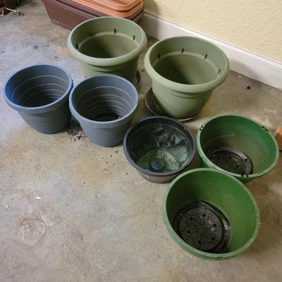 Pots and Planters (G-DW)