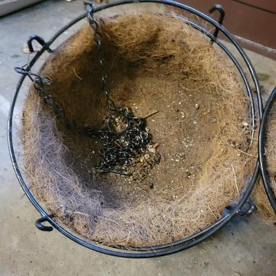 Pots and Planters (G-DW)