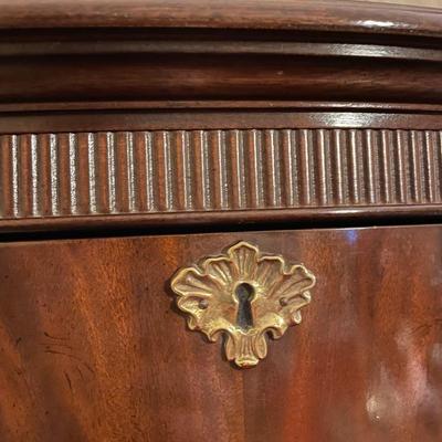 Heritage Chest of Drawers (M-SS)