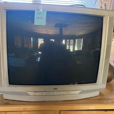 JVC TV 33x26