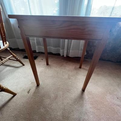 School Desk/Table (DR-RG)