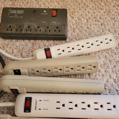 Assortment of Power Strips (LR-DW)