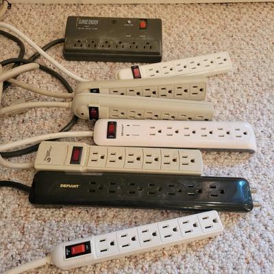 Assortment of Power Strips (LR-DW)