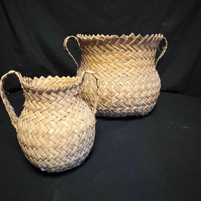 Assortment of Seagrass Baskets & More  (M-RG)