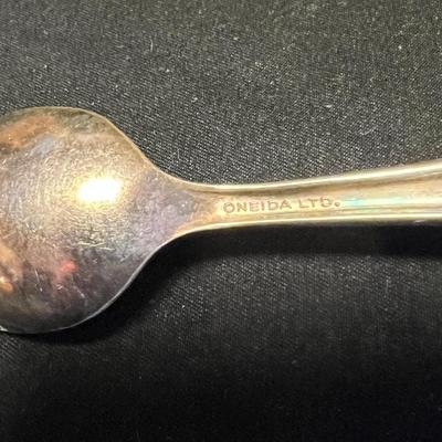 Bakelite Baby Spoons & Collector Spoons Plus More (DR-RG)