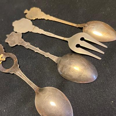 Bakelite Baby Spoons & Collector Spoons Plus More (DR-RG)
