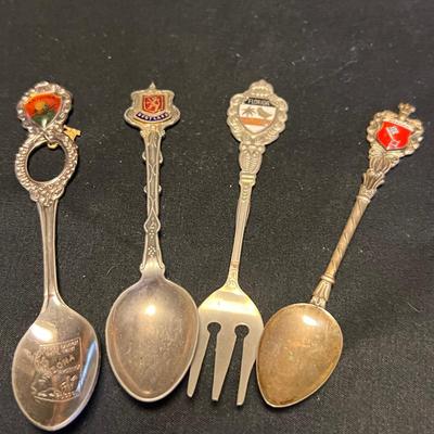 Bakelite Baby Spoons & Collector Spoons Plus More (DR-RG)