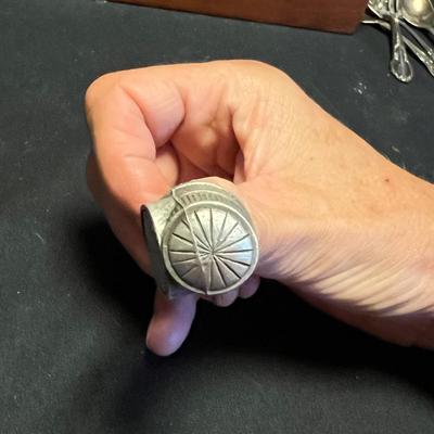 Bakelite Baby Spoons & Collector Spoons Plus More (DR-RG)