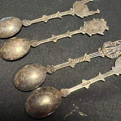 Bakelite Baby Spoons & Collector Spoons Plus More (DR-RG)