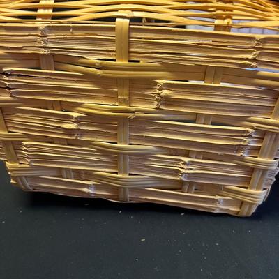 Large assortment of Cookie Cutters, Croissant Roller & More (DR-RG)