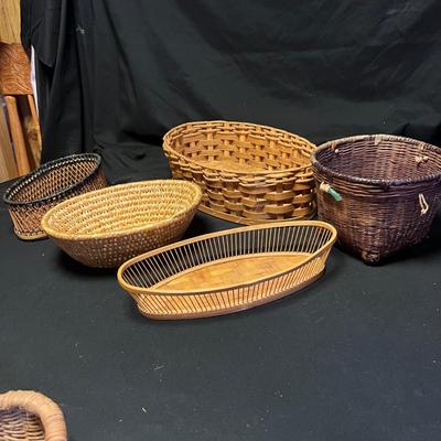 Variety of Woven Baskets & Trays (M-RG)