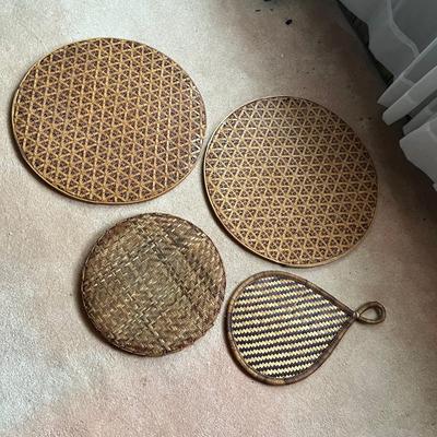 Variety of Woven Baskets & Trays (M-RG)